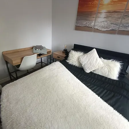 Holiday home Lister Park 2bed Detached House Parking Cinema Screen Games