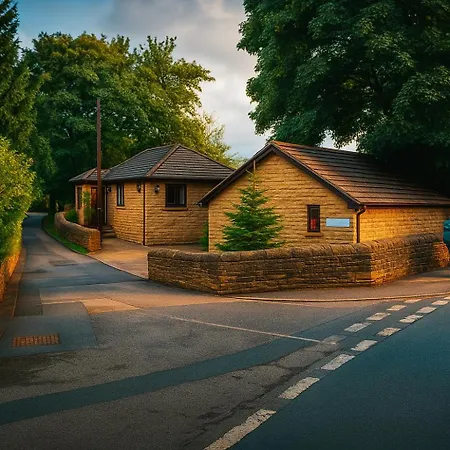 度假居 Lister Park 2bed Detached House Parking Cinema Screen Games *