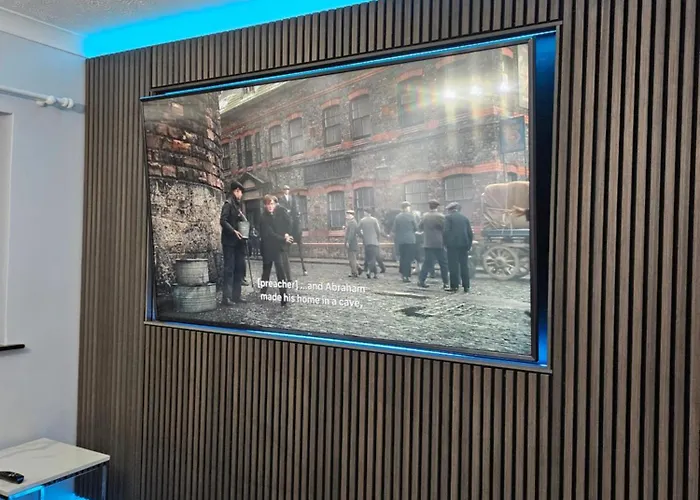 Lister Park 2bed Detached House Parking Cinema Screen Games Feriehus Bradford (West Yorkshire)