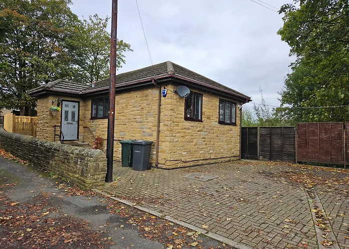 Lister Park 2bed Detached House Parking Cinema Screen Games *